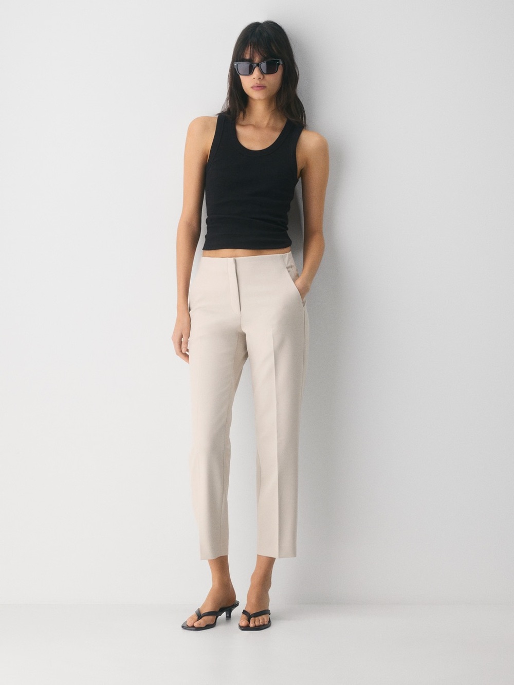 Aritzia Babaton ‘Markova’ Pinstripe Cropped Pants – Cream, Women’s 4